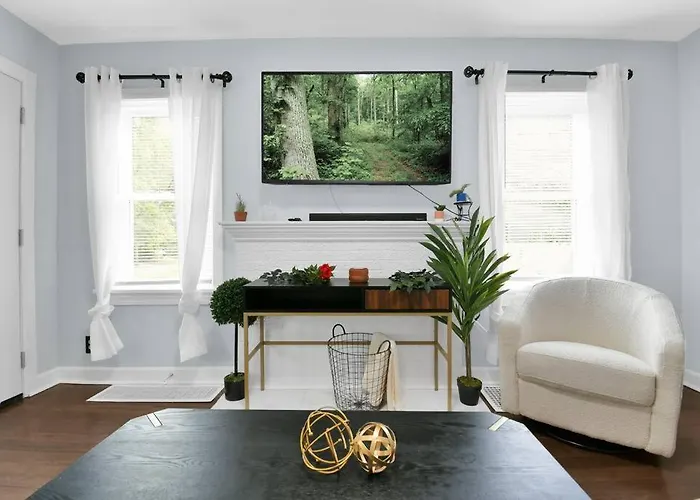 Cozy 3-bedroom In Holiday home *